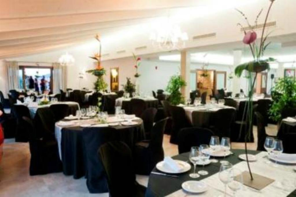 Hotel Villa Monter Alcañiz Extérieur photo