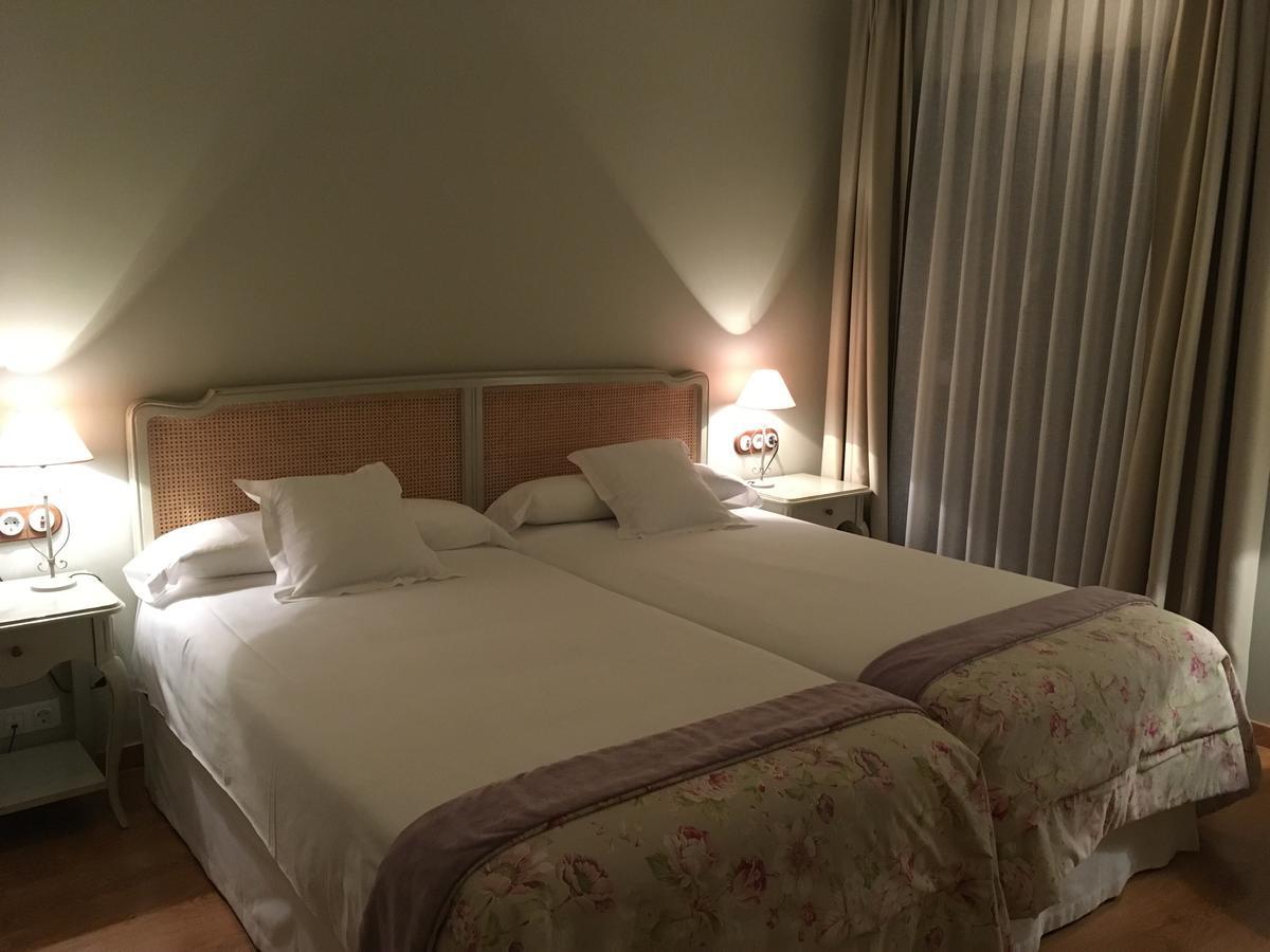 Hotel Villa Monter Alcañiz Extérieur photo