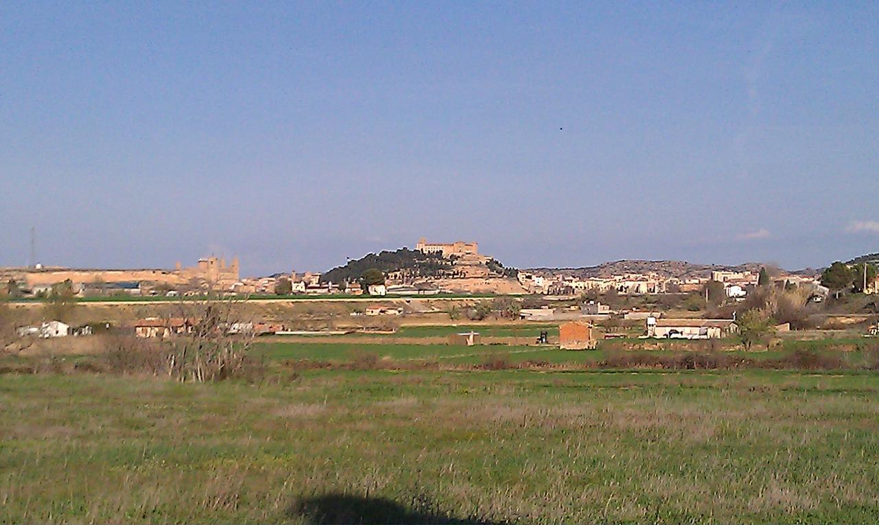 Hotel Villa Monter Alcañiz Extérieur photo